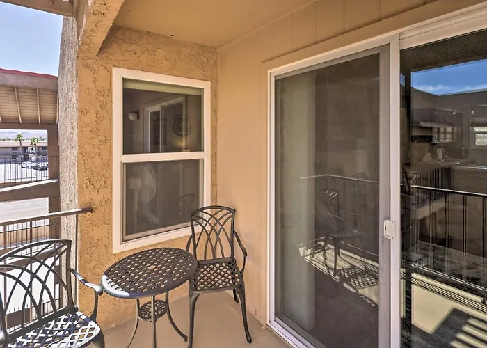 Apartment Havasu With Amenities!